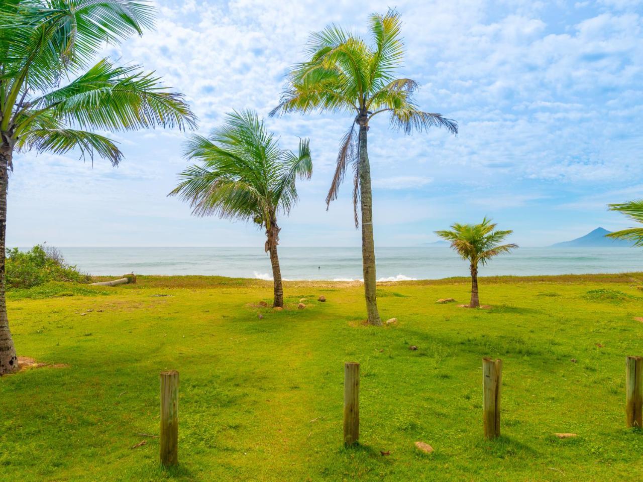 Pousada Pe Na Areia Caraguatatuba Exterior photo